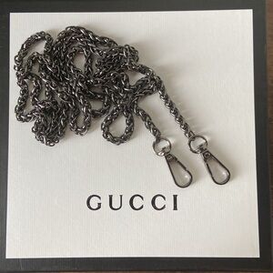 NWT 47” Gunmetal Chain Removable Strap